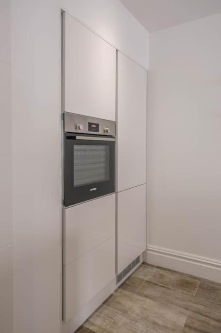 Summer Breeze Apartment, In The Historic Centre Of 拉哥斯 外观 照片